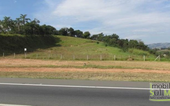 Área Industrial 20.000 m² no Sul de Minas Cod 392 (2)