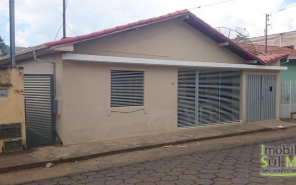 Casa a venda em Cambuí com 105 m²