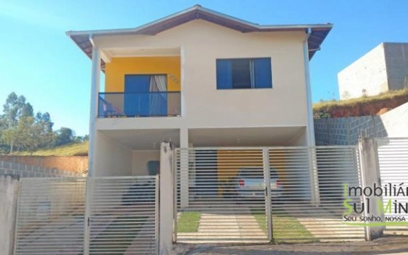 Casa a venda no Córrego do Bom Jesus com 247 m²