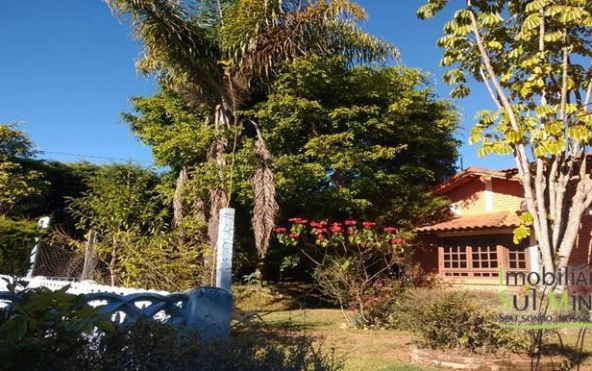 Chácara com piscina em Senador Amaral