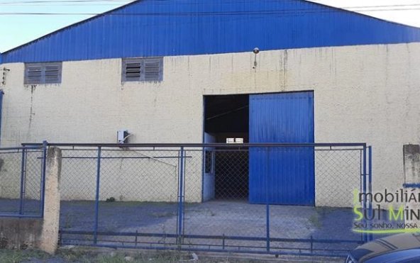 Galpão de 600 m² Em Cambuí
