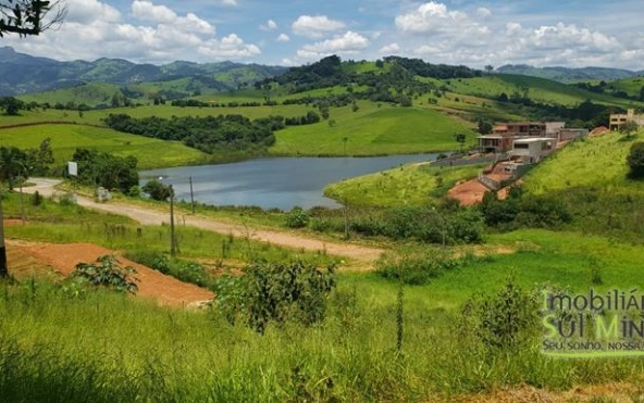 Lote de 740 m² em Cambuí MG