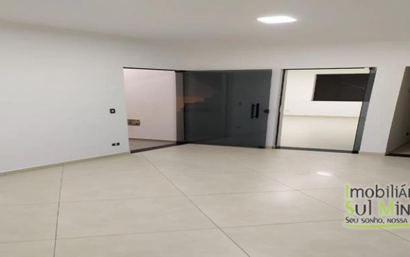 Sala comercial com 39 m² em Cambuí-MG