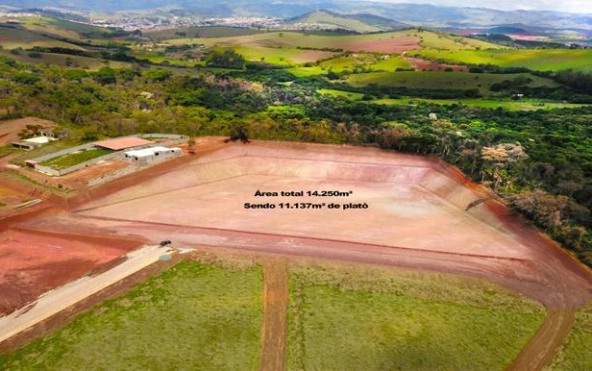 Área industrial a venda em Cambuí MG de 14.250 m²