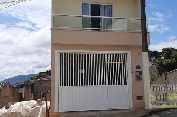 Casa Nova a Venda em Cambuí MG com 150 m² de Construção