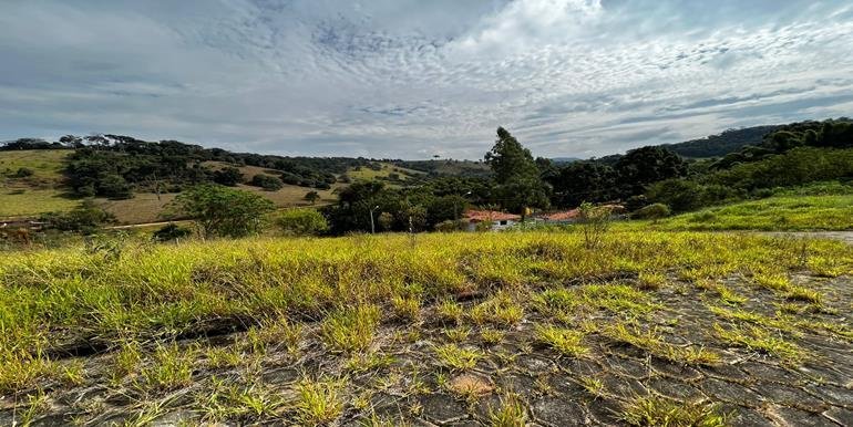 Lote a venda em Cambuí com 224 m² com Linda Vista das Montanhas