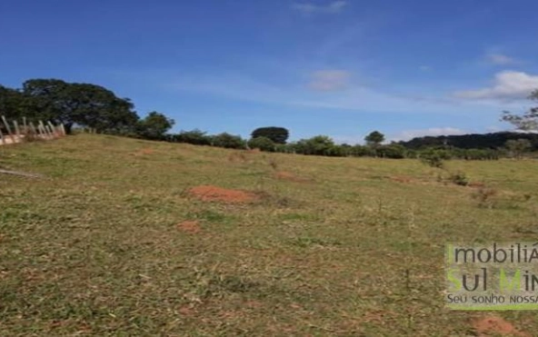 Terreno Rural a 4km da Fernão Dias em Estiva MG