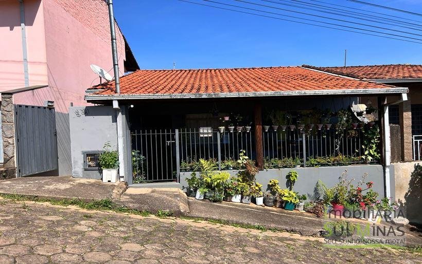 2 Casas a Venda em Cambuí MG Cód. 1660 (3)