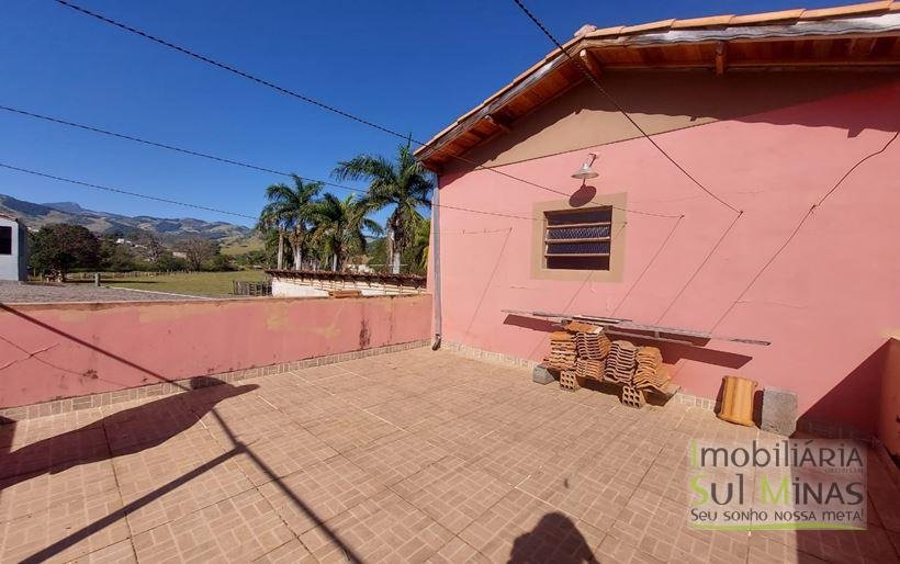 Casa a Venda no Córrego do Bom Jesus MG com 4 Dormitórios Cód. 1600 (11)