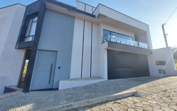 Casa de Alto Padrão com Vista para o Lago Cód. 1523 (2)