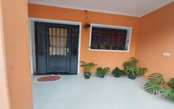 Casa térrea com 3 dormitórios a Venda no Córrego do Bom Jesus MG Cód. 1636 (2)