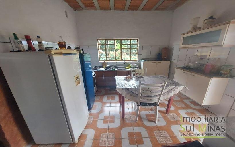 Chácara de 8.000m² com diversas árvores frutíferas a Venda em Cambuí MG Cod. 1775 (19)