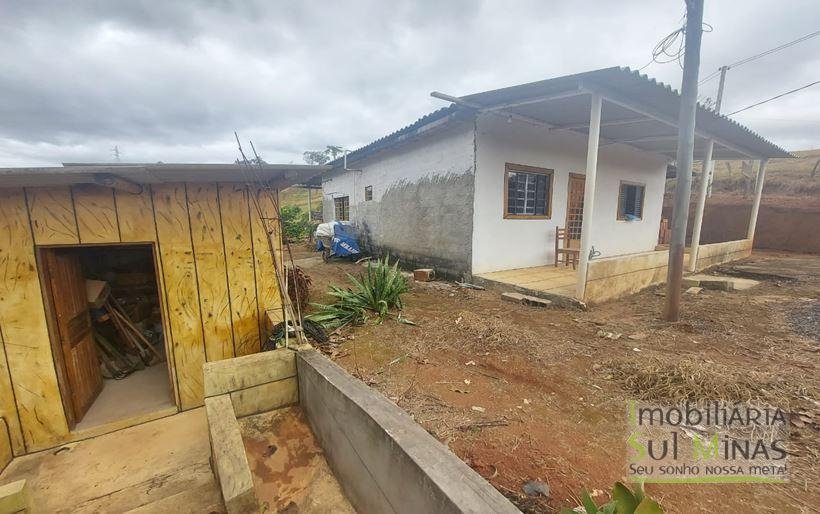 Chácara de 8.000m² com diversas árvores frutíferas a Venda em Cambuí MG Cod. 1775 (3)
