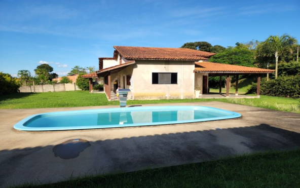 Chácara em Estiva MG com área total de 10.300 m² Cód. 1565 (42)