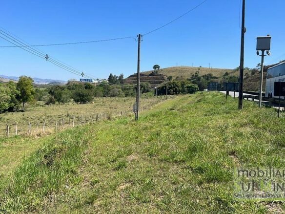 Área Industrial No sul de Minas com 24.200 m² as Margens da Rodovia Cod. 1795 (1)