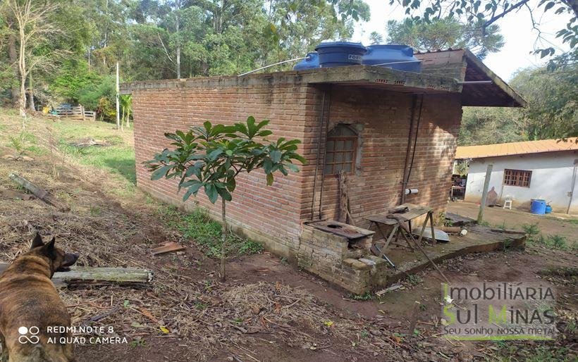 Chácara com aproximadamente 1.000 m² em Camanducaia MG Cod. 1783 (6)