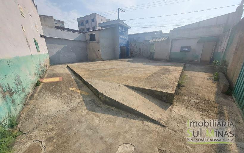 Ponto Comercial no Centro de Cambuí MG Cod. 1808 (9)