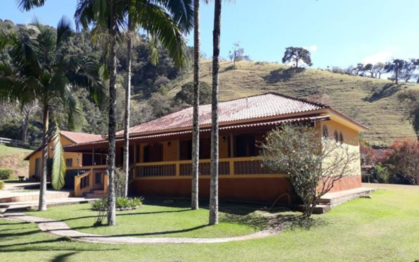 Sítio com Lago a Venda em Cambuí MG Cod. 1800 (2)