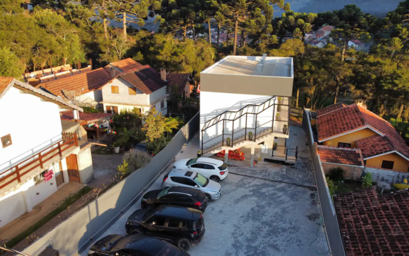 263935da d9f0 4d47 a3bf d6bf7233ddb5