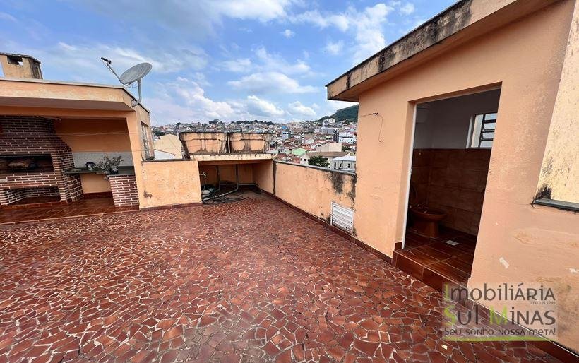 Apartamento de 173 m² a Venda no Centro de Cambuí MG Cod. 1831 (22)