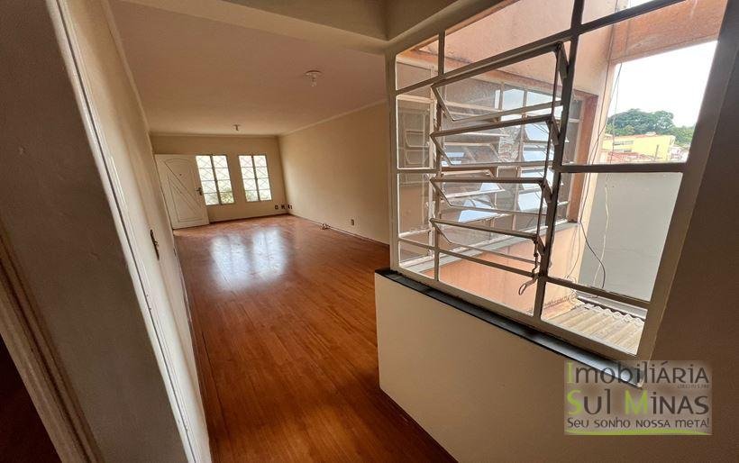 Apartamento de 173 m² a Venda no Centro de Cambuí MG Cod. 1831 (3)