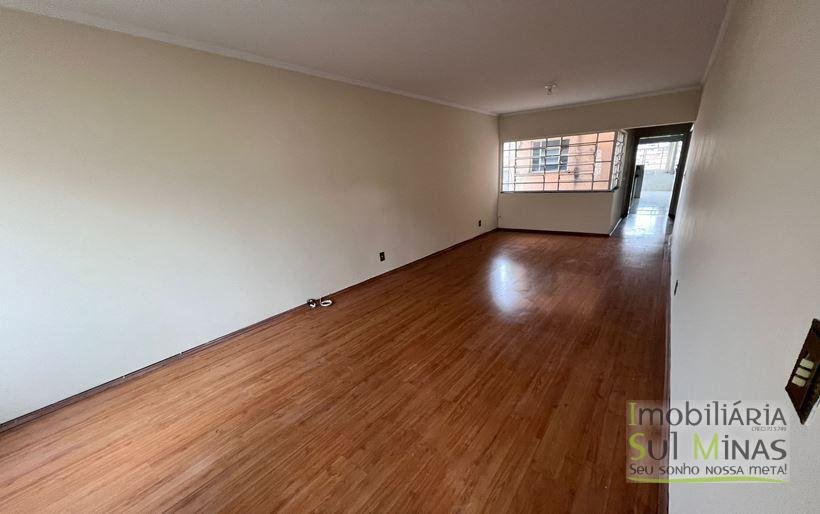 Apartamento de 173 m² a Venda no Centro de Cambuí MG Cod. 1831 (4)