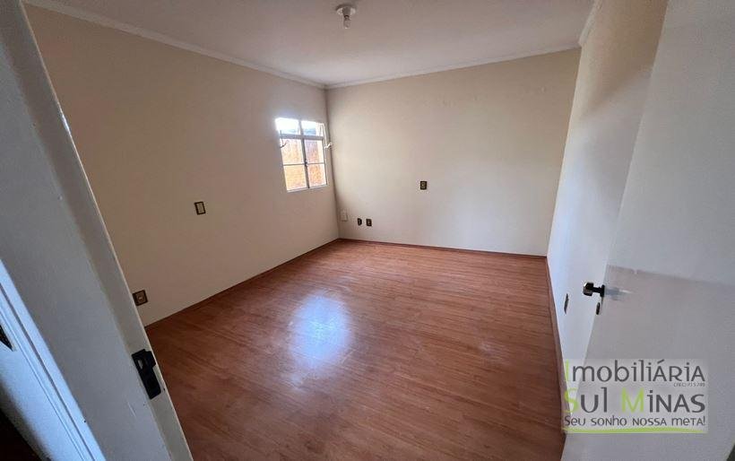 Apartamento de 173 m² a Venda no Centro de Cambuí MG Cod. 1831 (7)