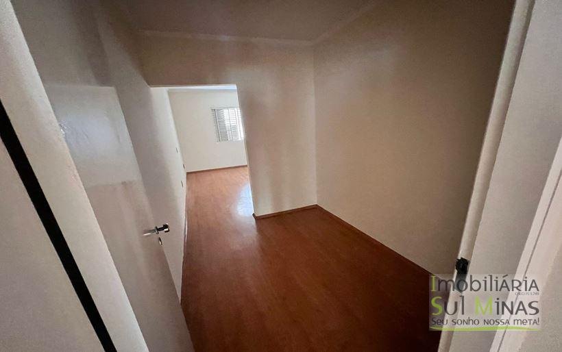 Apartamento de 173 m² a Venda no Centro de Cambuí MG Cod. 1831 (9)