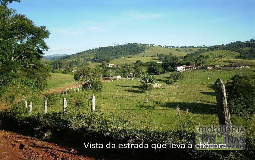 Linda Chácara de 8.000 m² à Venda em Camanducaia MG Cod. 1850 (23)