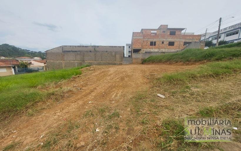 Lote de 210 m² a Venda em Cambuí MG Cod. 1581 (1)