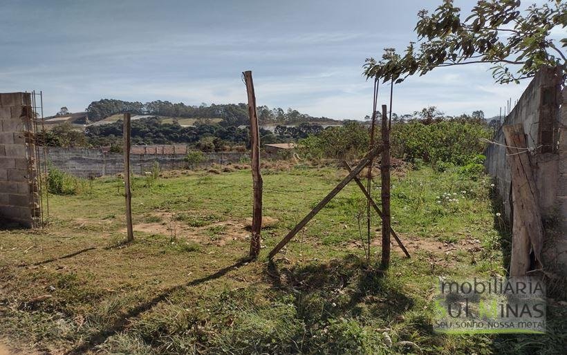 Terreno de 1.200 m² a Venda em Senador Amaral MG Cod. 1841 (3)