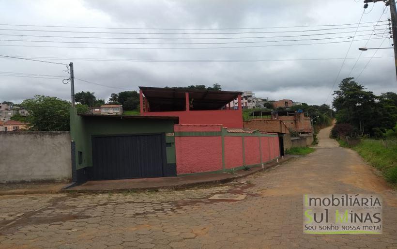 Casa com 219 m² de Lote à Venda em Cambuí MG