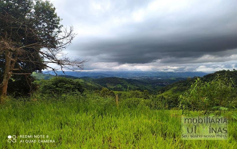 Terreno de 1.000 m² com vista a Venda no Córrego do Bom Jesus MG Cod. 1858 (10)