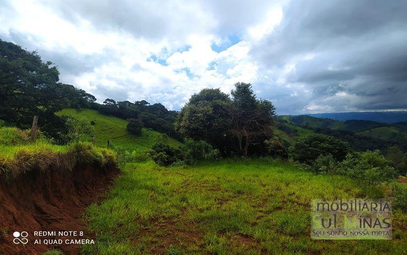 Terreno de 1.000 m² com vista a Venda no Córrego do Bom Jesus MG Cod. 1858 (8)