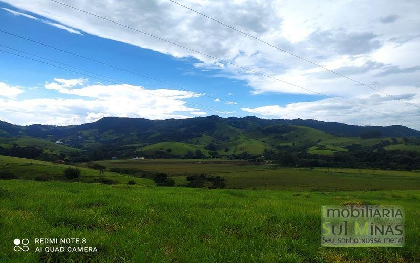 Chácara de 1.000 m² a Venda em Bom Repouso MG Cod. 1890 (10)