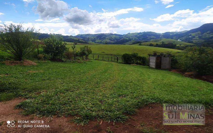 Chácara de 1.000 m² a Venda em Bom Repouso MG Cod. 1890 (18)