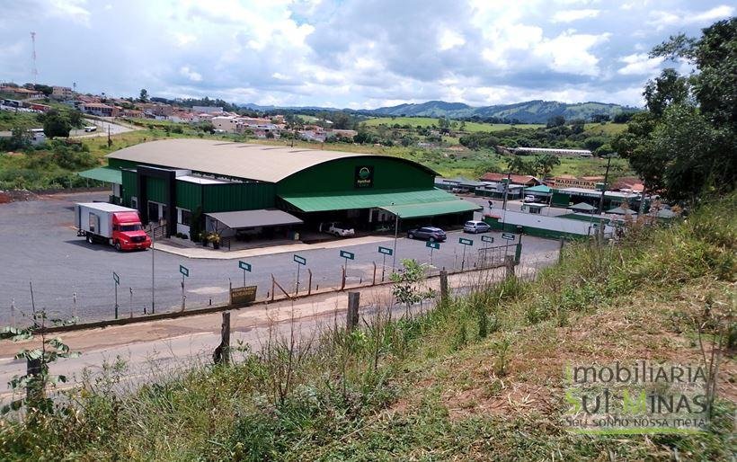 Galpão de 1.000 metros para Venda em Cambuí MG Cod. 1875 (2)