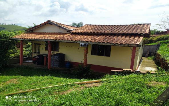 Chácara com pomar produzindo a Venda no Córrego do Bom Jesus MG Cod. 1924 (16)