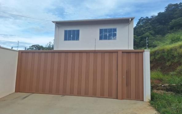 Sobrado com 2 Dormitórios para Locação em Cambuí MG Cod. 1907 (1)