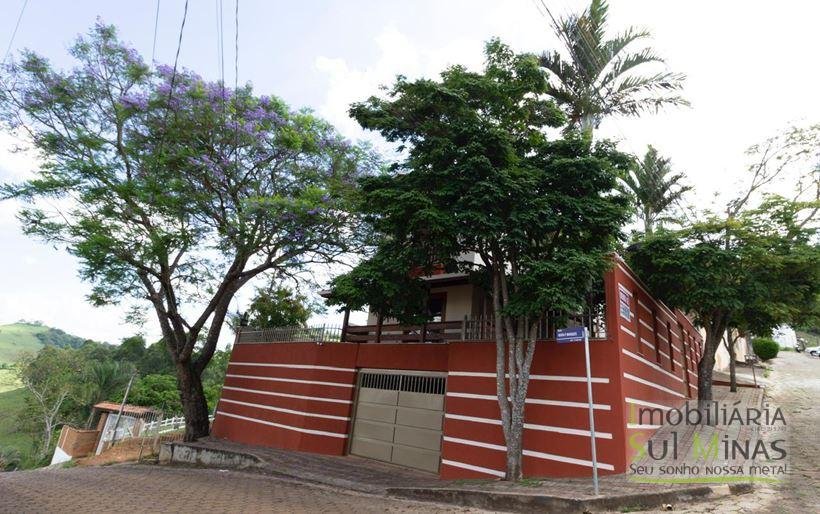 Casa de Alto Padrao com vista a Venda em Cambuí MG Cod. 1933 (1)