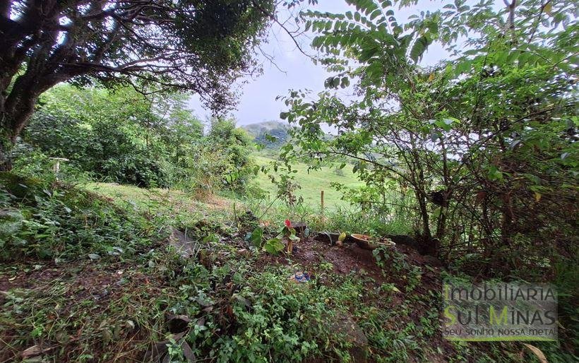 Chácara de 1.000 m² a 6,5km da Fernao Dias a venda no Sul de Minas Cod. 1942 (16)