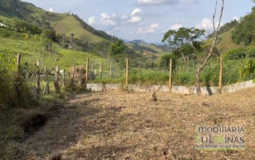 Chácara de 1.000 m² a 6,5km da Fernao Dias a venda no Sul de Minas Cod. 1942 (2)