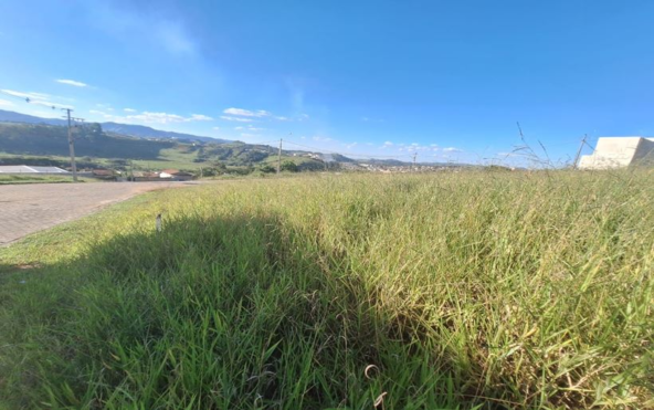 Lote de 250m² a Venda a 1km do centro de Cambuí MG Cod. 1951 (1)