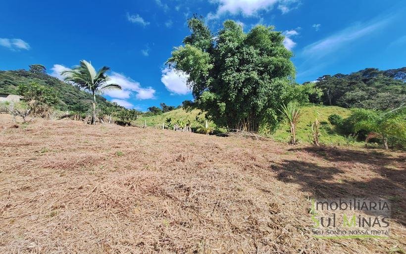 Terreno com Água a Venda no Córrego do Bom Jesus MG Cód. 1604 (4)