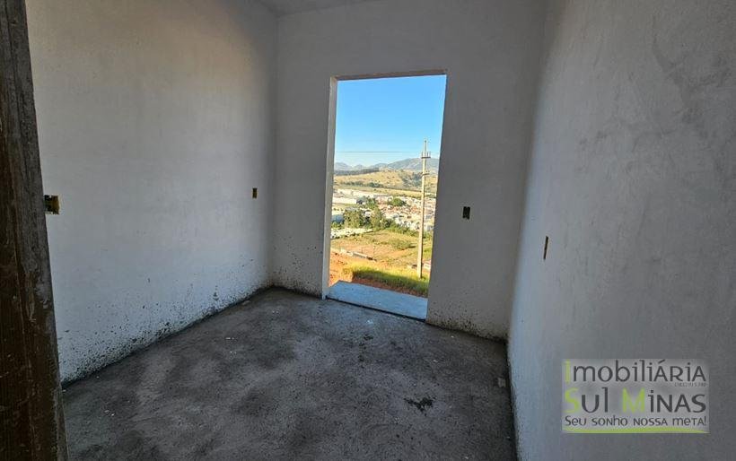 Apartamentos com vista panorâmica à Venda em Cambuí MG Cód. 1984 (2)