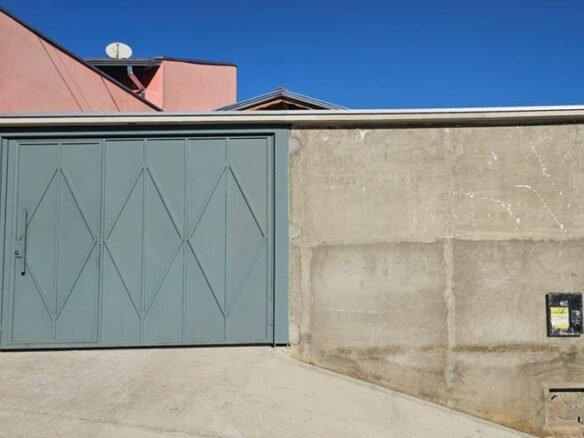 Casa nova e plana à Venda em Cambuí MG Cód. 1983 (17)