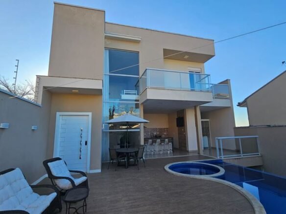 Paraíso Urbano à Venda em Cambuí MG Cód. 1985 (1)