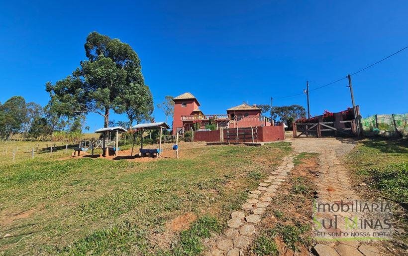 Pousada em Estiva MG com 2 hectares Cód. 1566 (2)