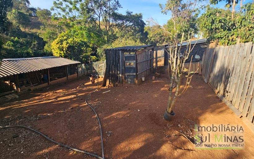 Chácara com acesso calçado à Venda no Sul de Minas Cód. 2011 (14)