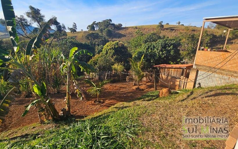 Chácara com acesso calçado à Venda no Sul de Minas Cód. 2011 (18)